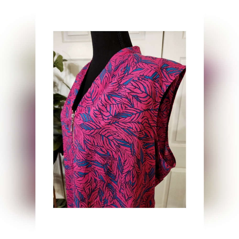Jaclyn Smith Collection Women’s Sleeveless Top 2XL Magenta 1/4 Zip Maximalism - Picture 4 of 10